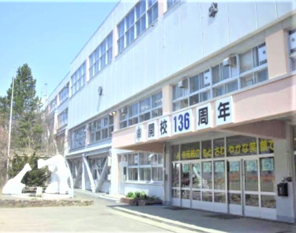 ライオンズマンション山鼻１３条(札幌市立山鼻小学校)