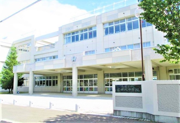 ＧＲＡＦＡＲＥ手稲区前田７条１４丁目新築住宅(札幌市立前田中央小学校)