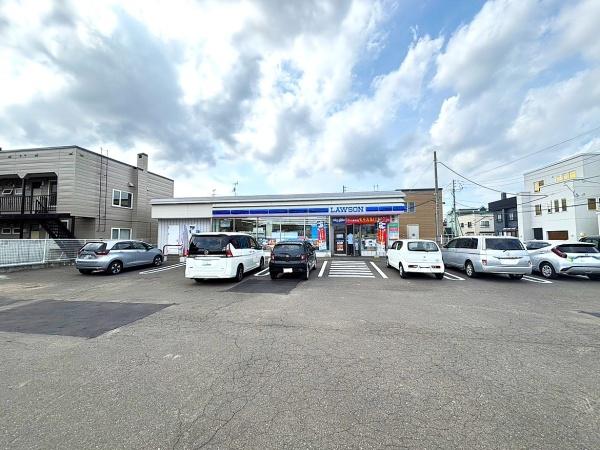 ブルーミングガーデン西区八軒９条東２丁目新築戸建(ローソン札幌八軒7条店)