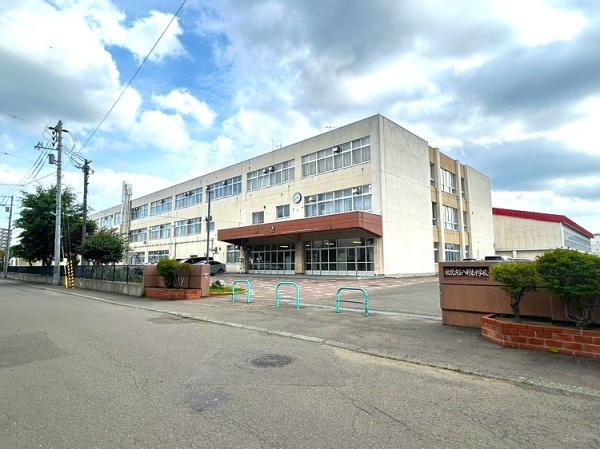 ブルーミングガーデン西区八軒９条東２丁目新築戸建(札幌市立琴似中央小学校)