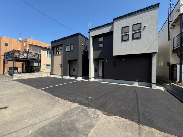 ブルーミングガーデン西区八軒９条東４丁目新築戸建