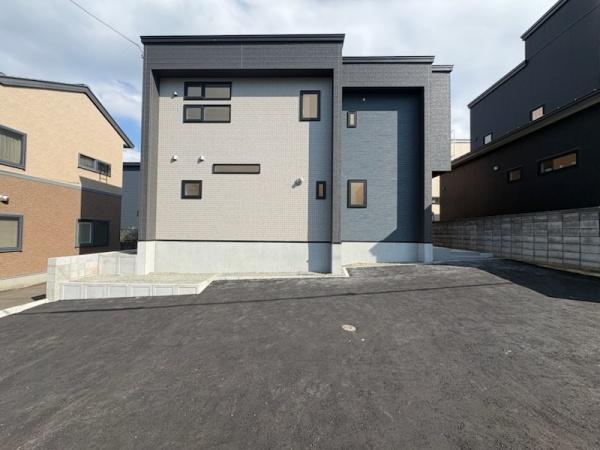ブルーミングガーデン手稲区手稲本町5条1丁目 新築戸建