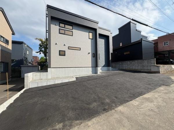 ブルーミングガーデン手稲区手稲本町５条１丁目　新築戸建