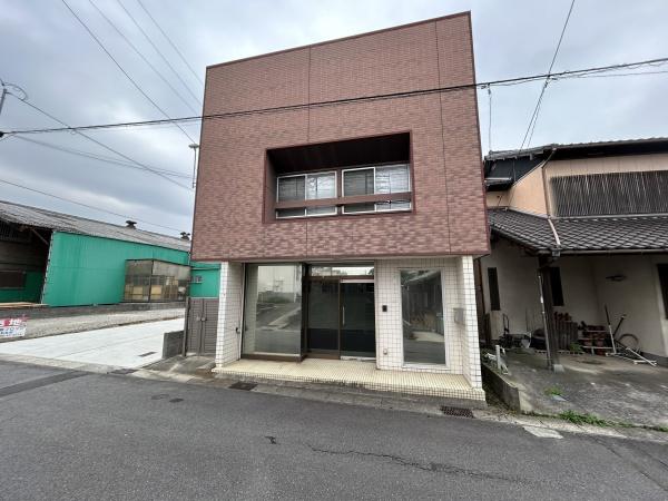 碧南市篭田町３丁目の中古一戸建