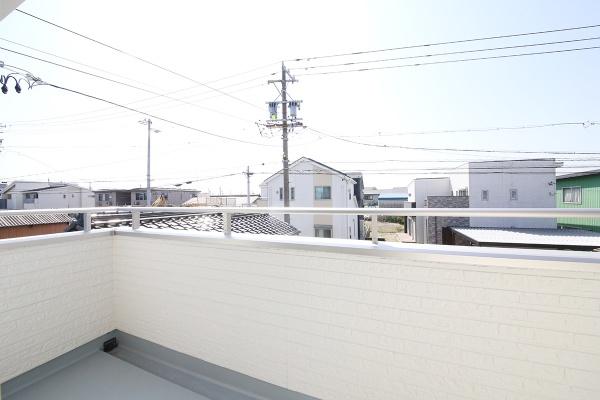 西尾市中畑町向野の中古一戸建て