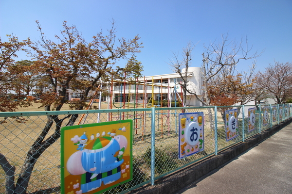 西尾市吉良町富田荒井屋敷の中古一戸建て(荻原保育園)