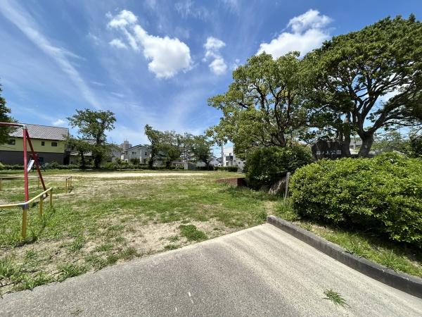 岡崎市中島東町１丁目の土地(井ノ上公園)