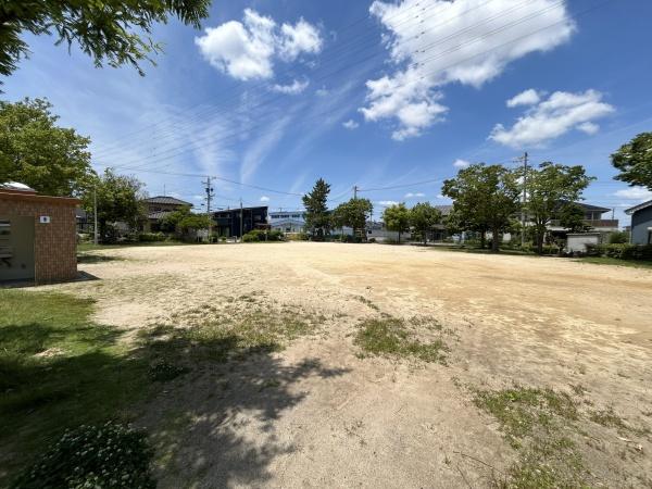 岡崎市中島東町１丁目の土地(二軒屋公園)