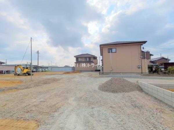 Livele　Garden.S西尾市一色町野田　2号棟