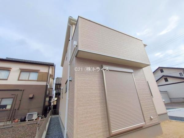 Livele　Garden.西尾第68一色町一色　2号棟