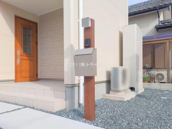 Livele　Garden.西尾第68一色町一色　2号棟