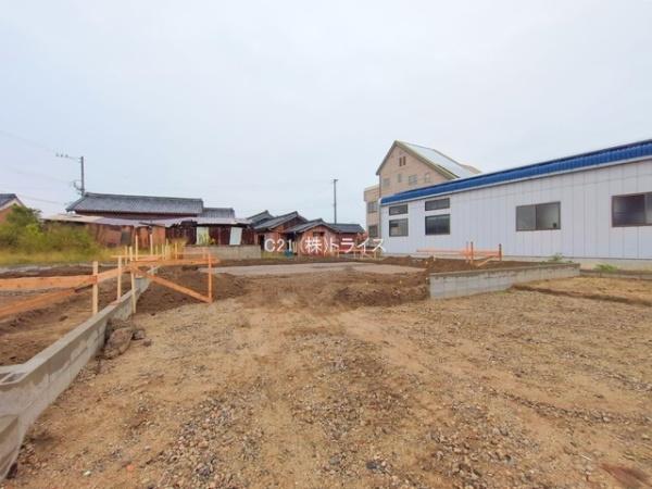 Livele Garden.西尾第70一色町 2号棟