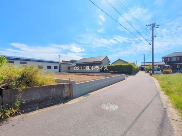 Livele　Garden.西尾第70一色町　2号棟