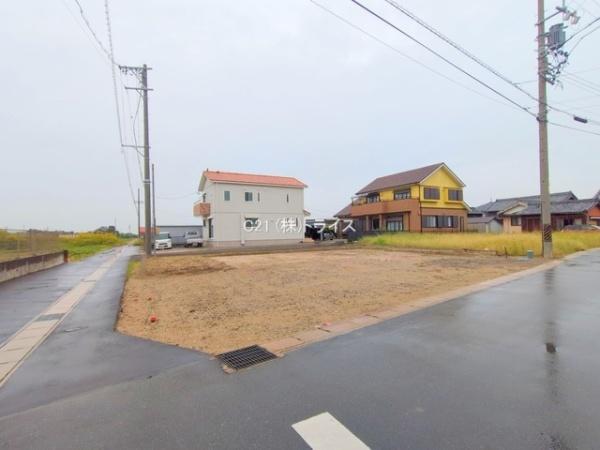 Livele　Garden.西尾第71一色町　1号棟