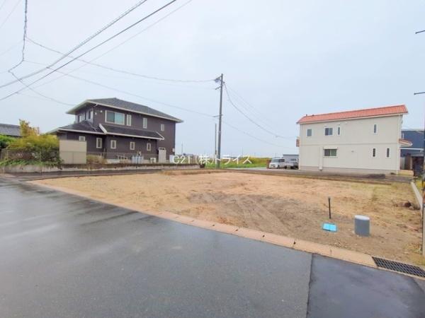 Livele　Garden.西尾第71一色町　1号棟