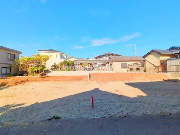 Livele　Garden.西尾第72　田貫町　1号棟