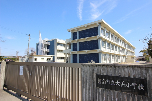 碧南市宮町６丁目の中古一戸建て(碧南市立大浜小学校)