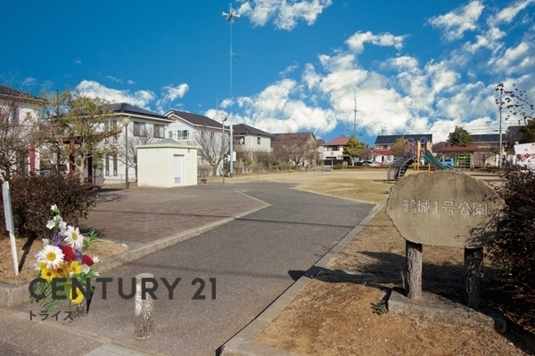 西尾市伊藤　3号棟(鶴城１号公園)