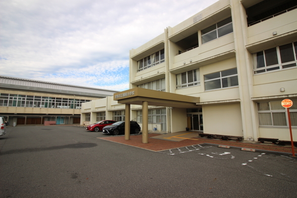 Livele　Garden.碧南第67棚尾本町　2号棟(碧南市立棚尾小学校)