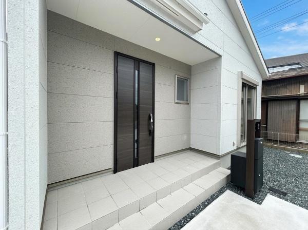 Livele　Garden.碧南第67棚尾本町　3号棟