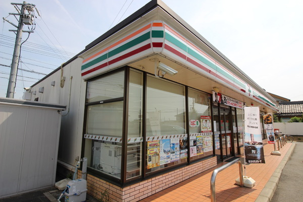 西尾市山下町　1号棟(セブンイレブン西尾住崎町店)