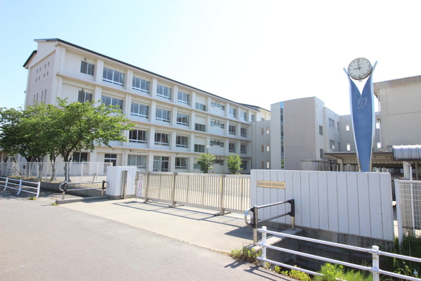西尾市山下町　1号棟(西尾市立西尾中学校)