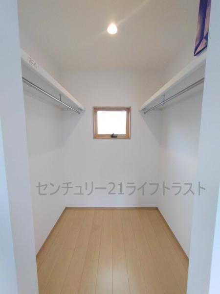 千葉市中央区仁戸名町の中古一戸建て