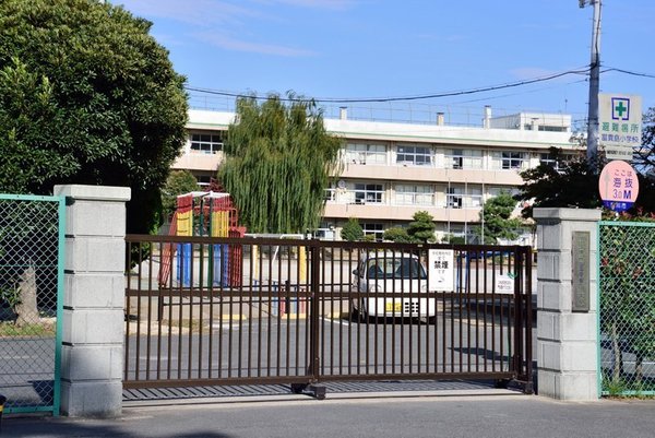 市川市八幡6丁目の土地(市川市立冨貴島小学校)