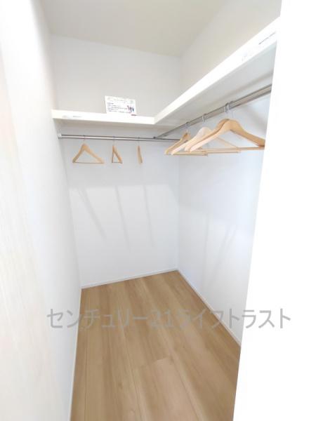 印西市草深の中古一戸建て