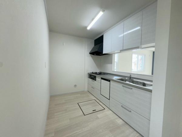 成田市寺台の中古一戸建て