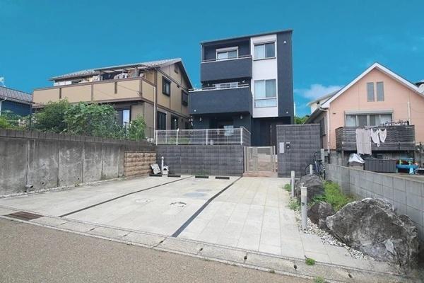 八街市八街ほの中古一戸建て