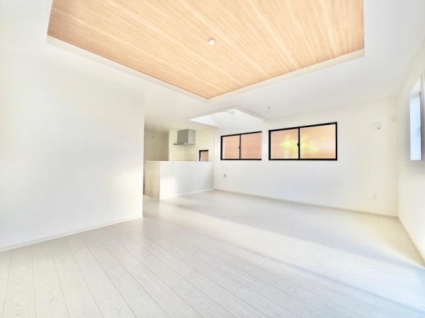 成田市吾妻2期　新築戸建て　全２棟