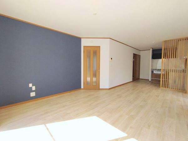 千葉市若葉区東寺山町　戸建て