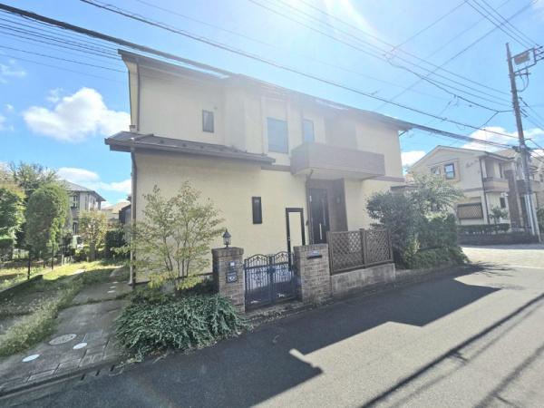 千葉市花見川区み春野3丁目　戸建て