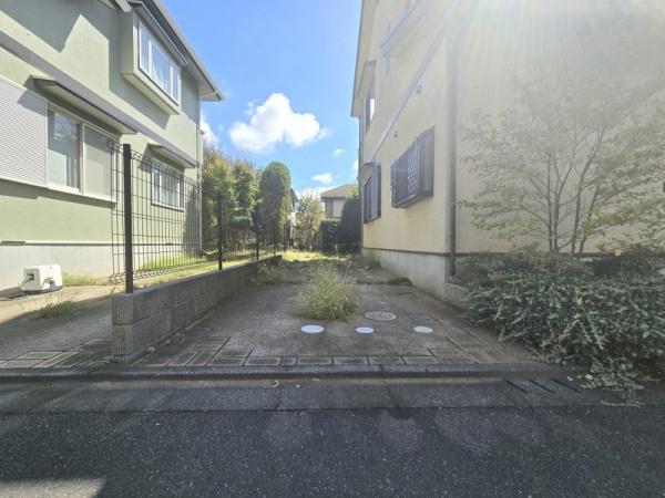 千葉市花見川区み春野3丁目　戸建て