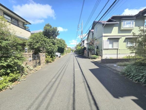 千葉市花見川区み春野3丁目　戸建て