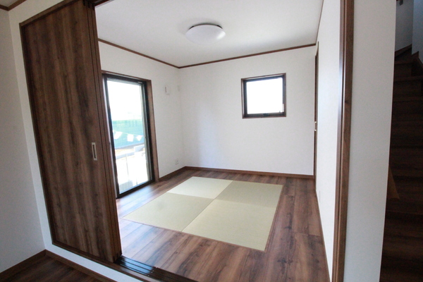 千葉市中央区南生実町の土地