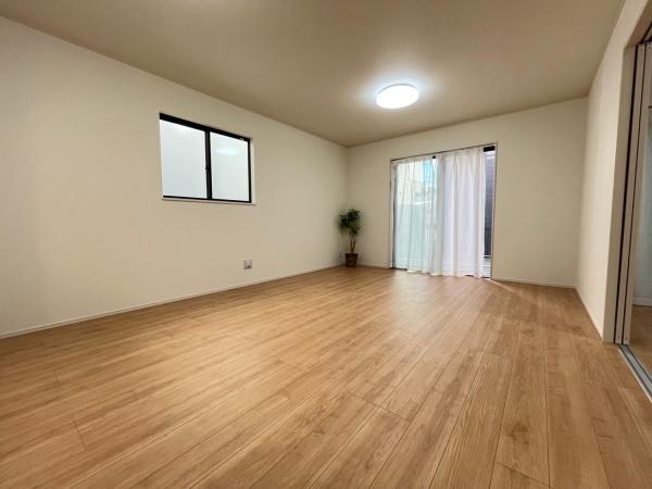 習志野市香澄2　新築戸建て　全2棟