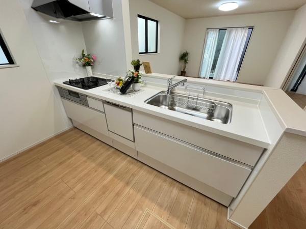 習志野市香澄2　新築戸建て　全2棟