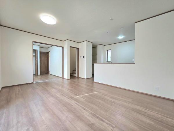 八千代市大和田新田　新築戸建て　全2棟