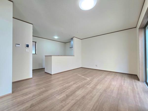 八千代市大和田新田　新築戸建て　全2棟