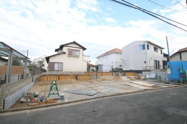 成田市加良部4丁目2　新築戸建て　全2棟