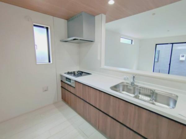グラファーレ千葉市小中台町2期　新築戸建て　10号棟