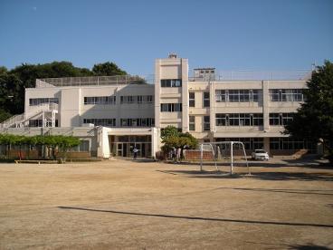 習志野市藤崎３丁目の中古一戸建て(習志野市立藤崎小学校)