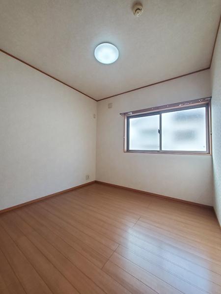 鎌ケ谷市東道野辺６丁目の中古一戸建て