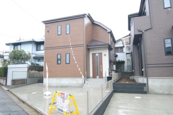 成田市玉造2　新築戸建て　全2棟