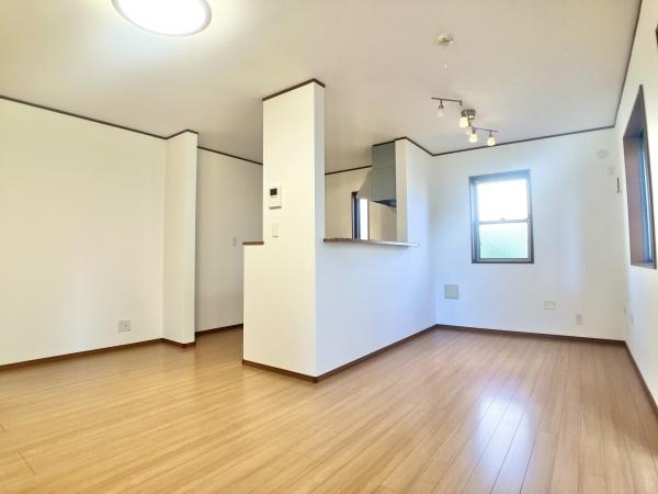 鎌ケ谷市東中沢２丁目の中古一戸建て