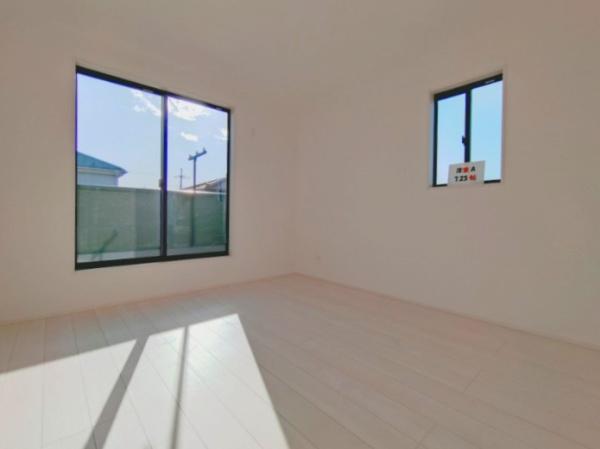グラファーレ千葉市花見川区こてはし台2丁目10期　新築戸建て