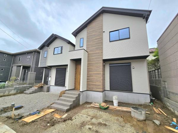 千葉市若葉区千城台西4期　新築戸建て　全2棟