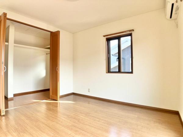 印西市草深の中古一戸建て